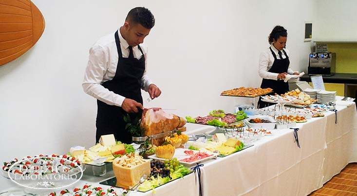 Servizio catering a Pero: affidati a Delizie del Laboratorio