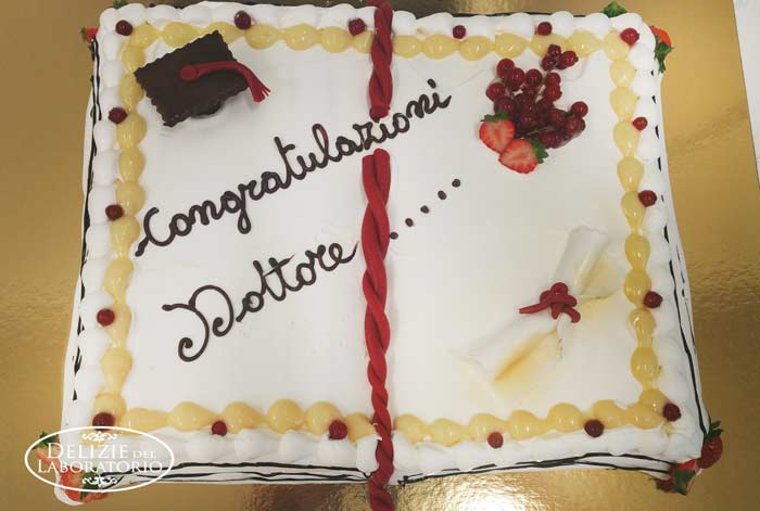 Torta Laurea Milano 02